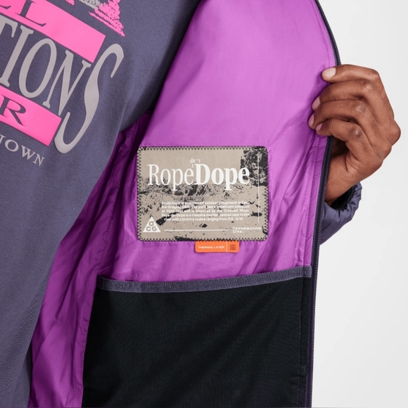 Nike ACG Purple Performance Jacket - Picture 6 of 11